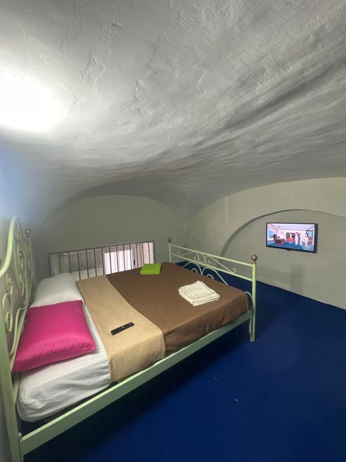 Newhouse Station Apartment